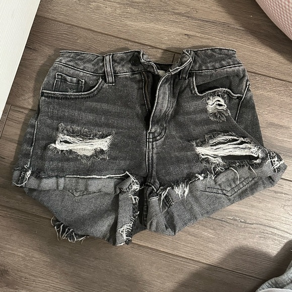 Pants - Pacsun Black mom shorts